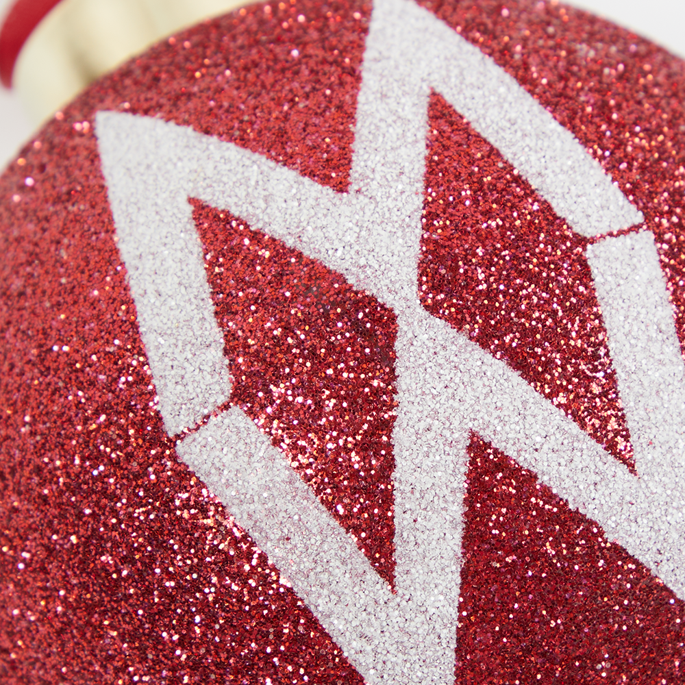 MW Ball Ornament Detail